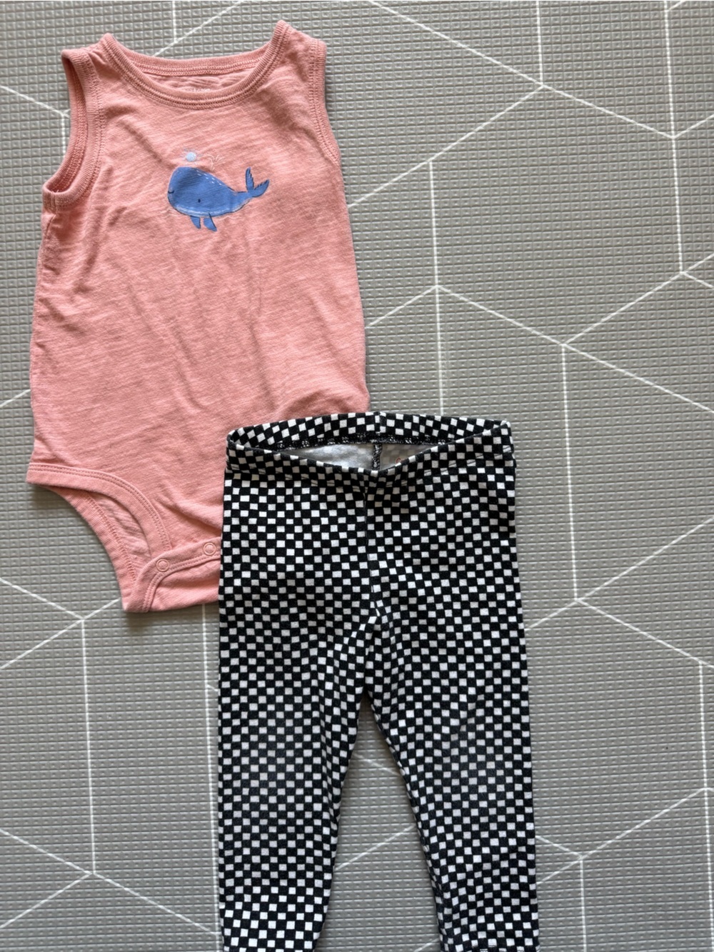 Carters|Baby girl or boy Coral sleeveless onesie,simple Whale print & checkered•